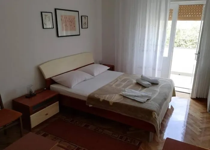 House With A Parking Space Banjol, Rab - 24620 펜션